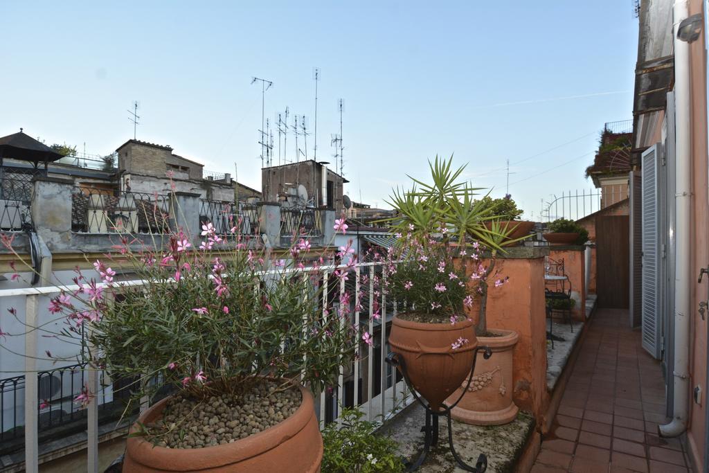 Spanish Steps Corner Apartamento Roma Exterior foto